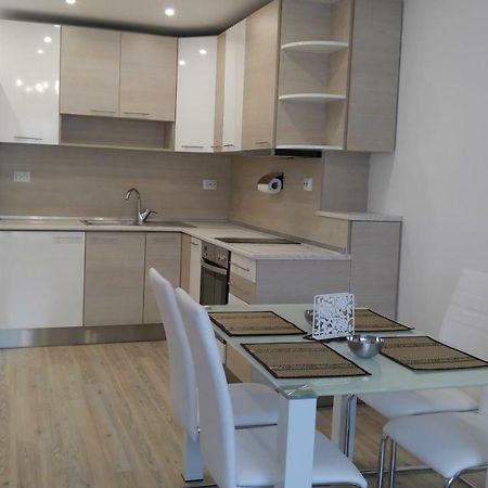 Modern Apartment Sofia Center Экстерьер фото