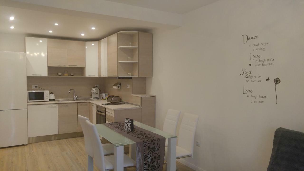 Modern Apartment Sofia Center Экстерьер фото