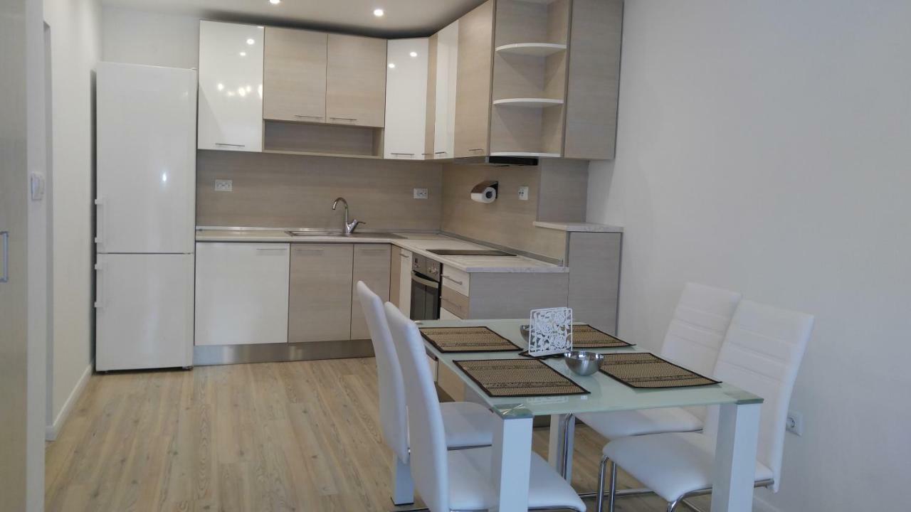 Modern Apartment Sofia Center Экстерьер фото