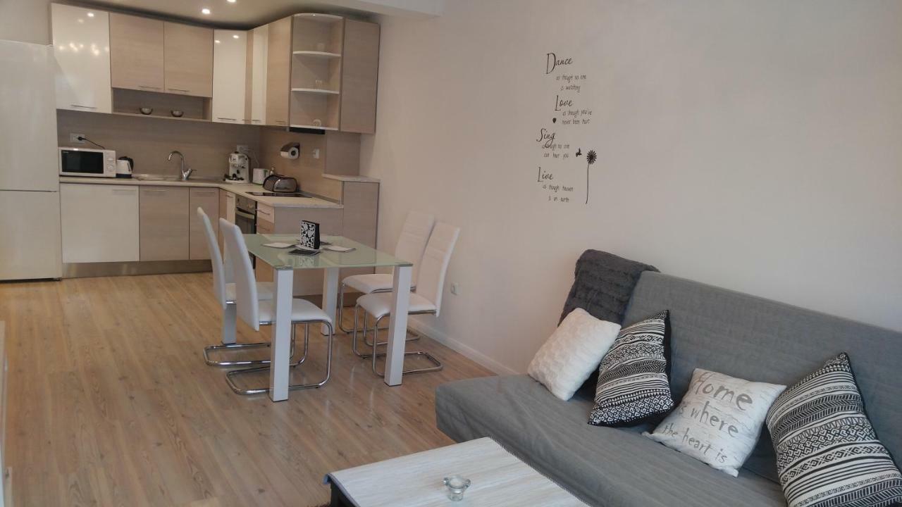 Modern Apartment Sofia Center Экстерьер фото