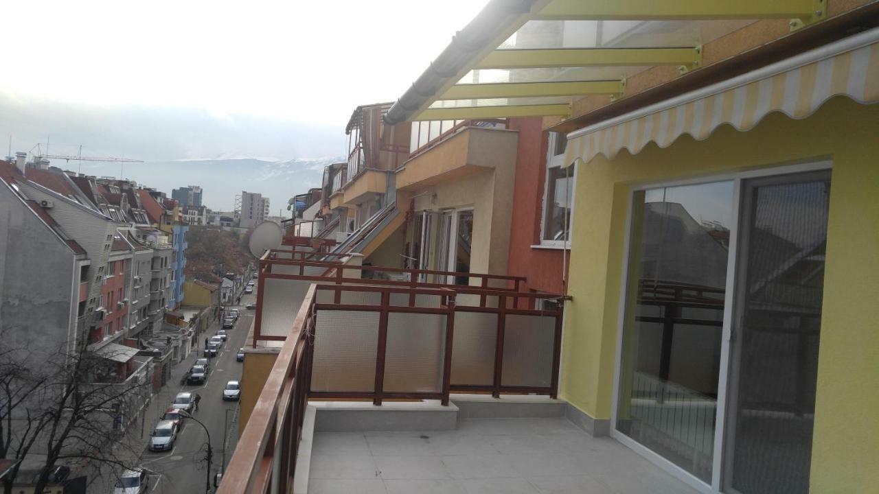 Modern Apartment Sofia Center Экстерьер фото