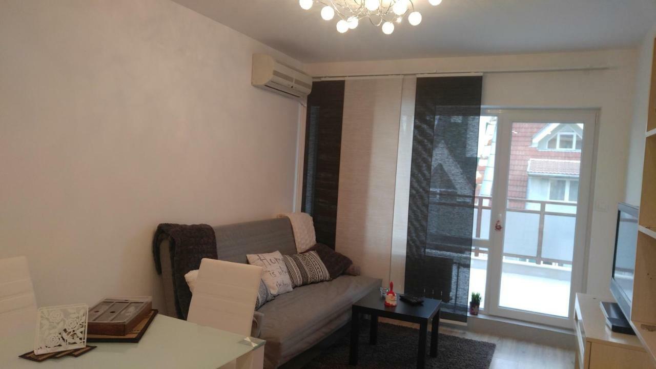 Modern Apartment Sofia Center Экстерьер фото